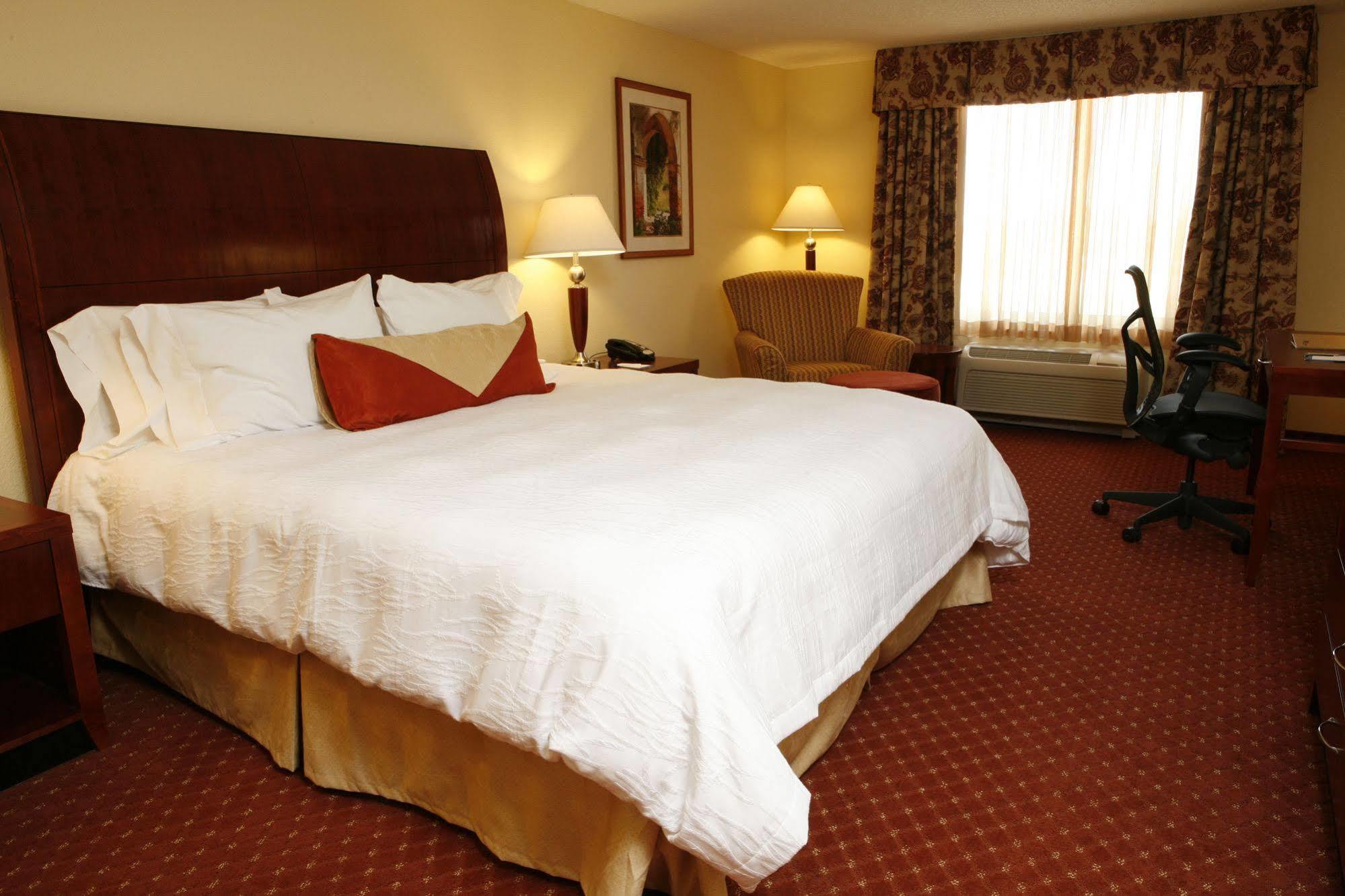 Hilton Garden Inn Roanoke Rapids Dış mekan fotoğraf